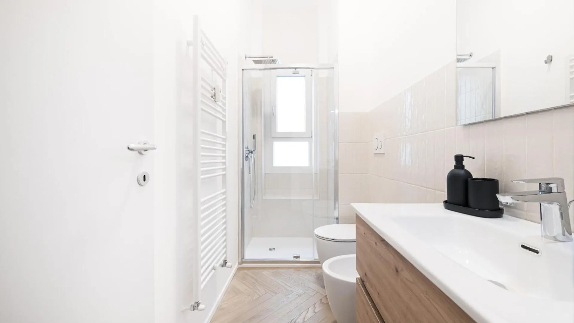 Easylife - Il Tuo Spazio Ideale A Milano Apartmán